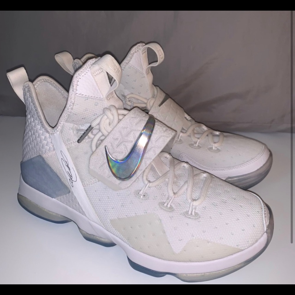 Lebron 14 Time to Shine
